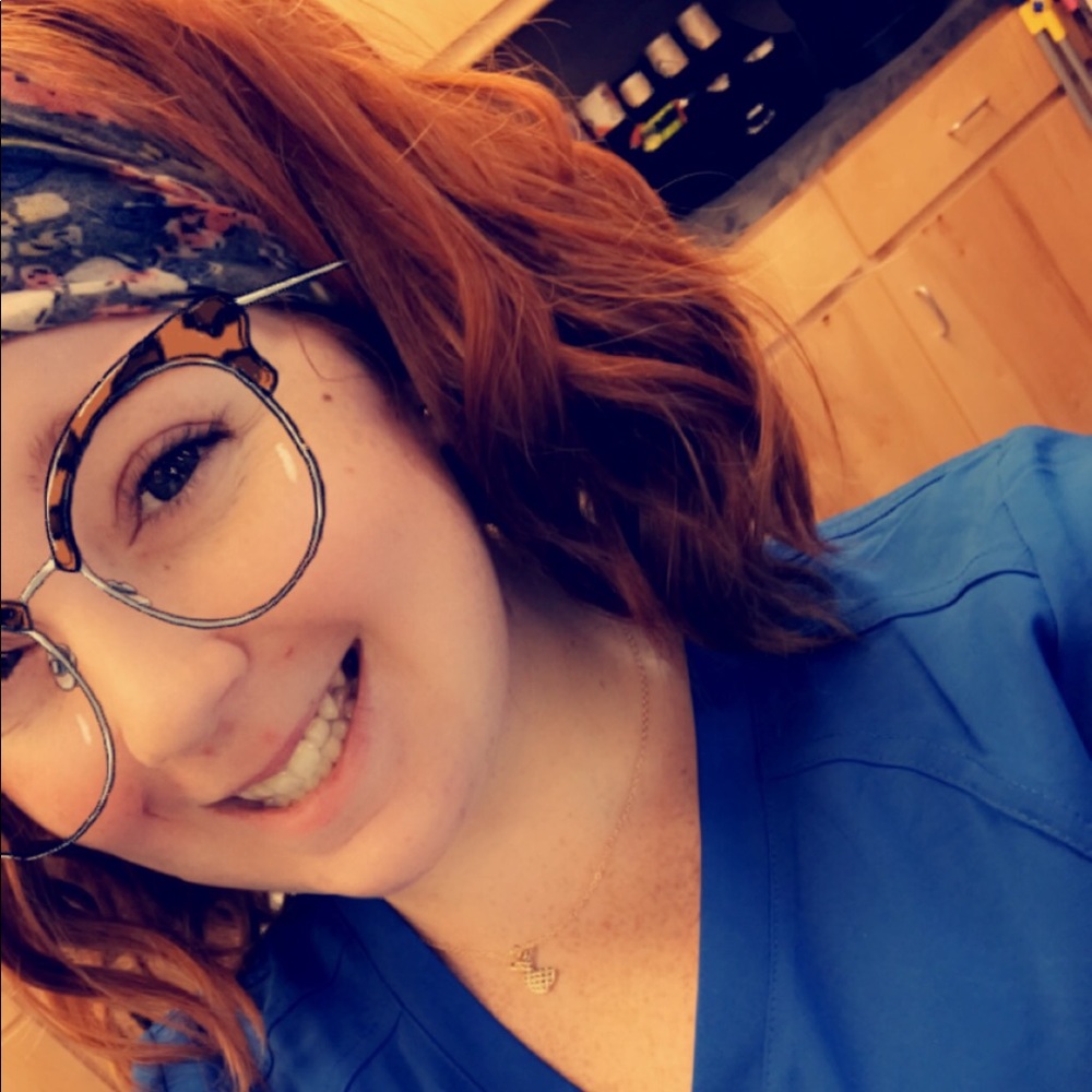 Meet your Posher, Abigail